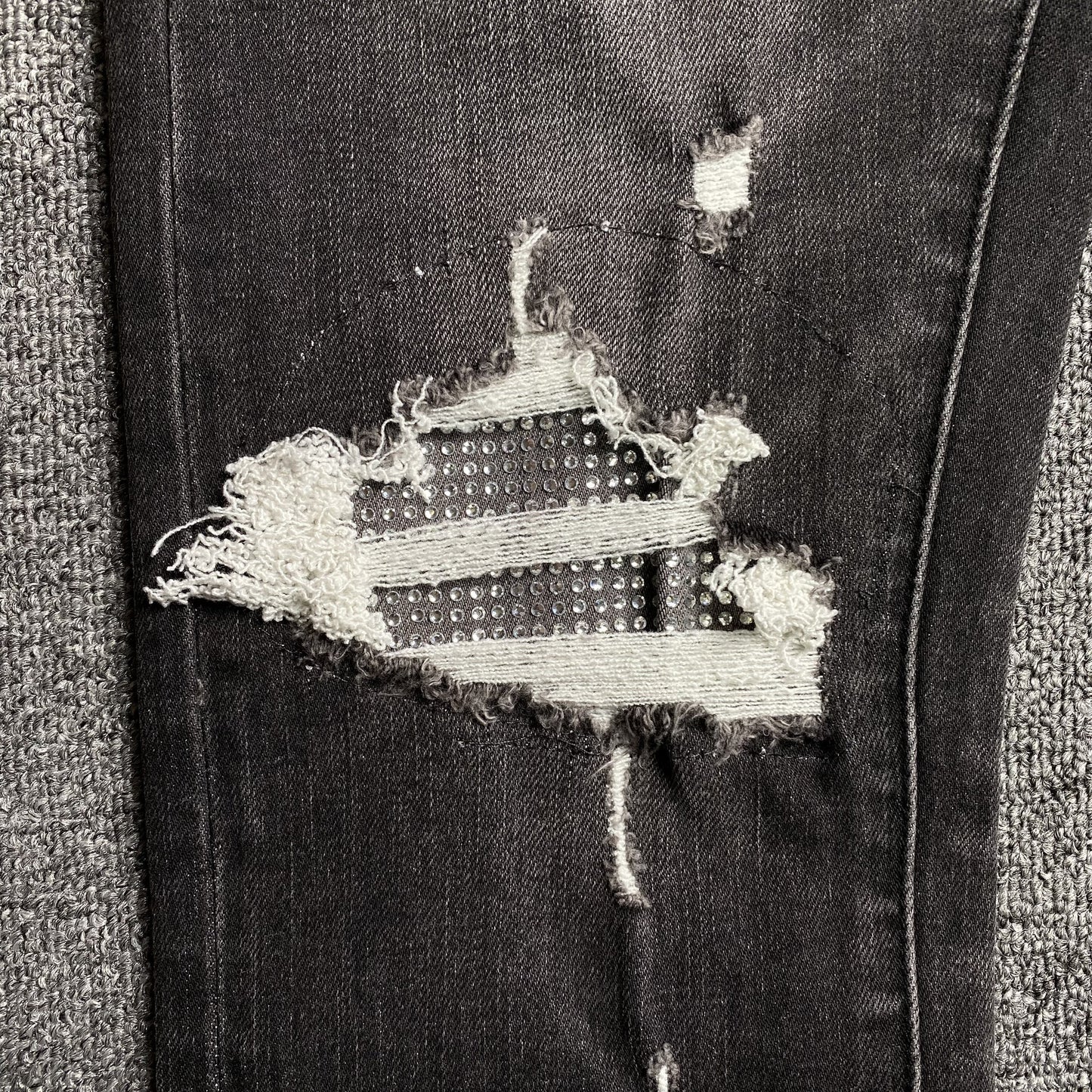 AMIRI SLASH SLIM JEANS