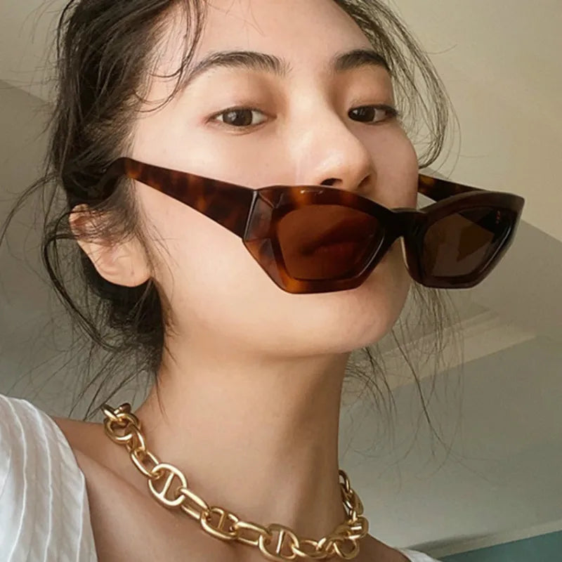 clearance sale sunglasses fashion Women Men small frame ladies sun g lasses Transparent Green Eyewear glasses frame UV400